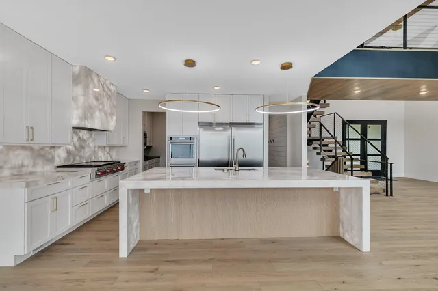 $2,188,800 | 11694 Indian Beach Road, Spicer, MN 56288