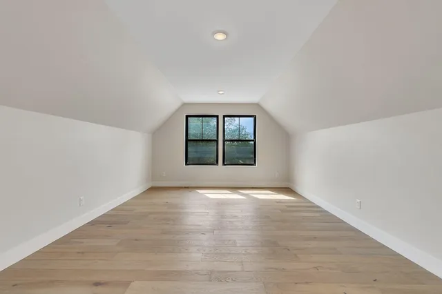 $2,188,800 | 11694 Indian Beach Road, Spicer, MN 56288