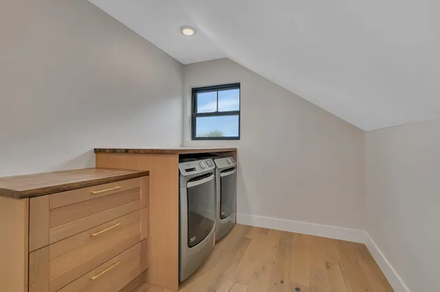 $2,188,800 | 11694 Indian Beach Road, Spicer, MN 56288