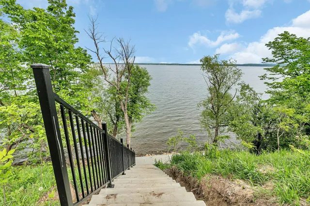 $2,188,800 | 11694 Indian Beach Road, Spicer, MN 56288