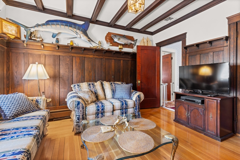 9 Peirce Road Lynn, MA 01902 - Photo 17 of 42 Gallery Image 17