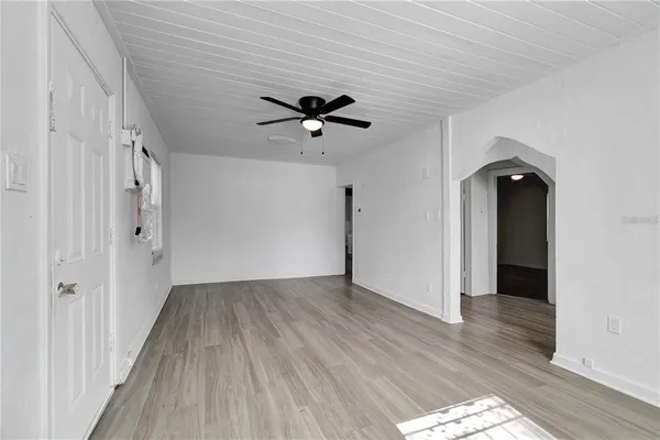 $2,100 | 2701 North Fremont Avenue, Tampa, FL 33607