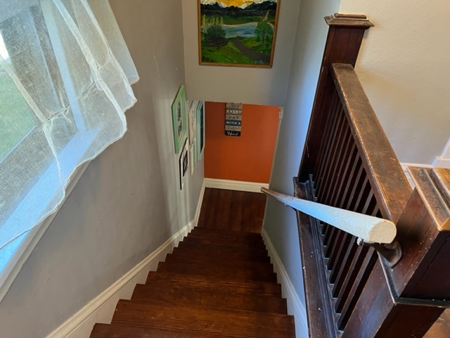 606 North 3rd Street Rochelle, IL 61068 - Photo 20 of 36 a view of stairs