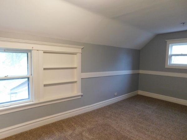 606 North 3rd Street Rochelle, IL 61068 - Photo 23 of 36 an empty room with a window
