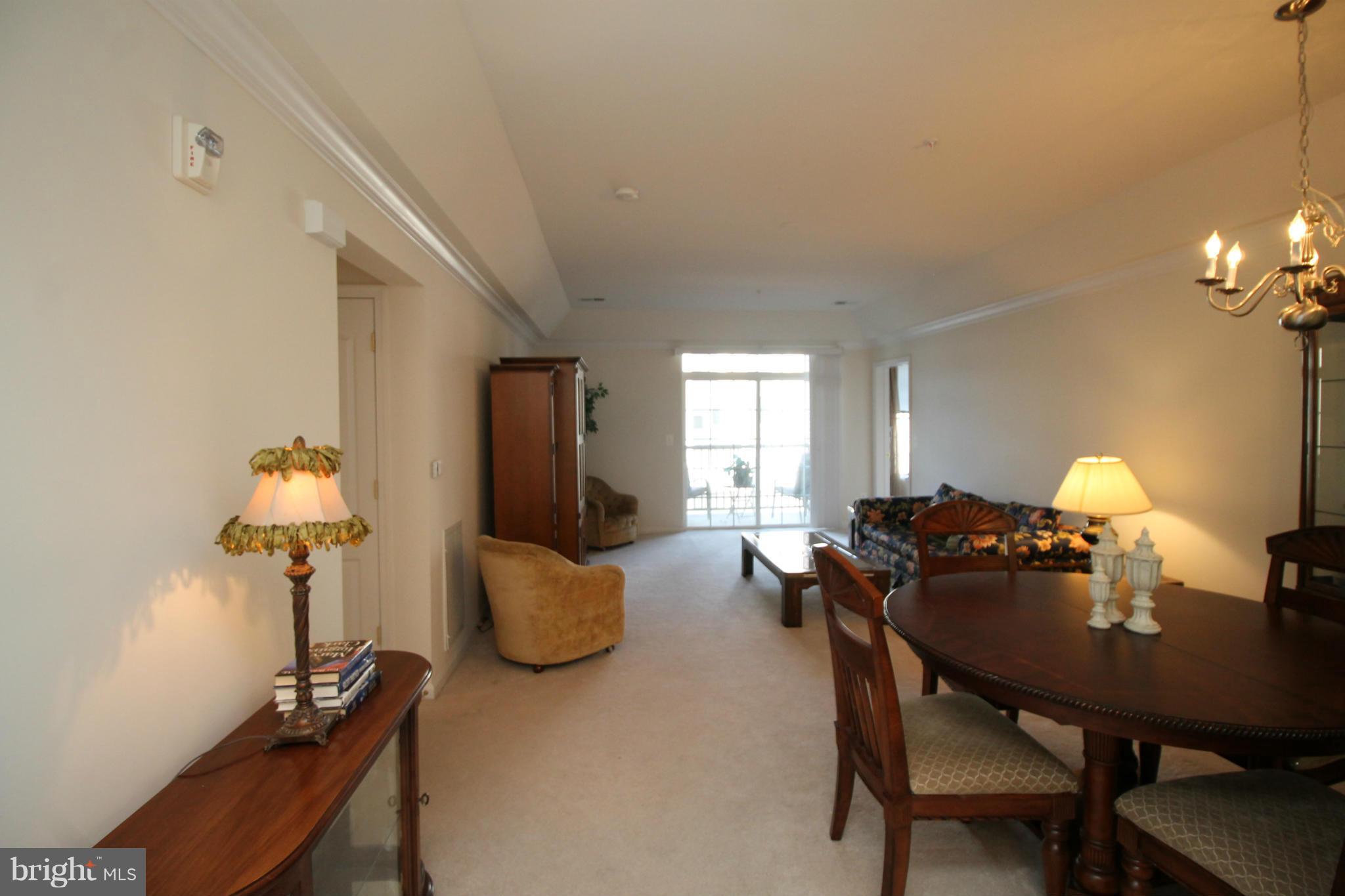 7335 Brookview Road, Unit 208 Elkridge, MD 21075 - Photo 6 of 21 Living Room