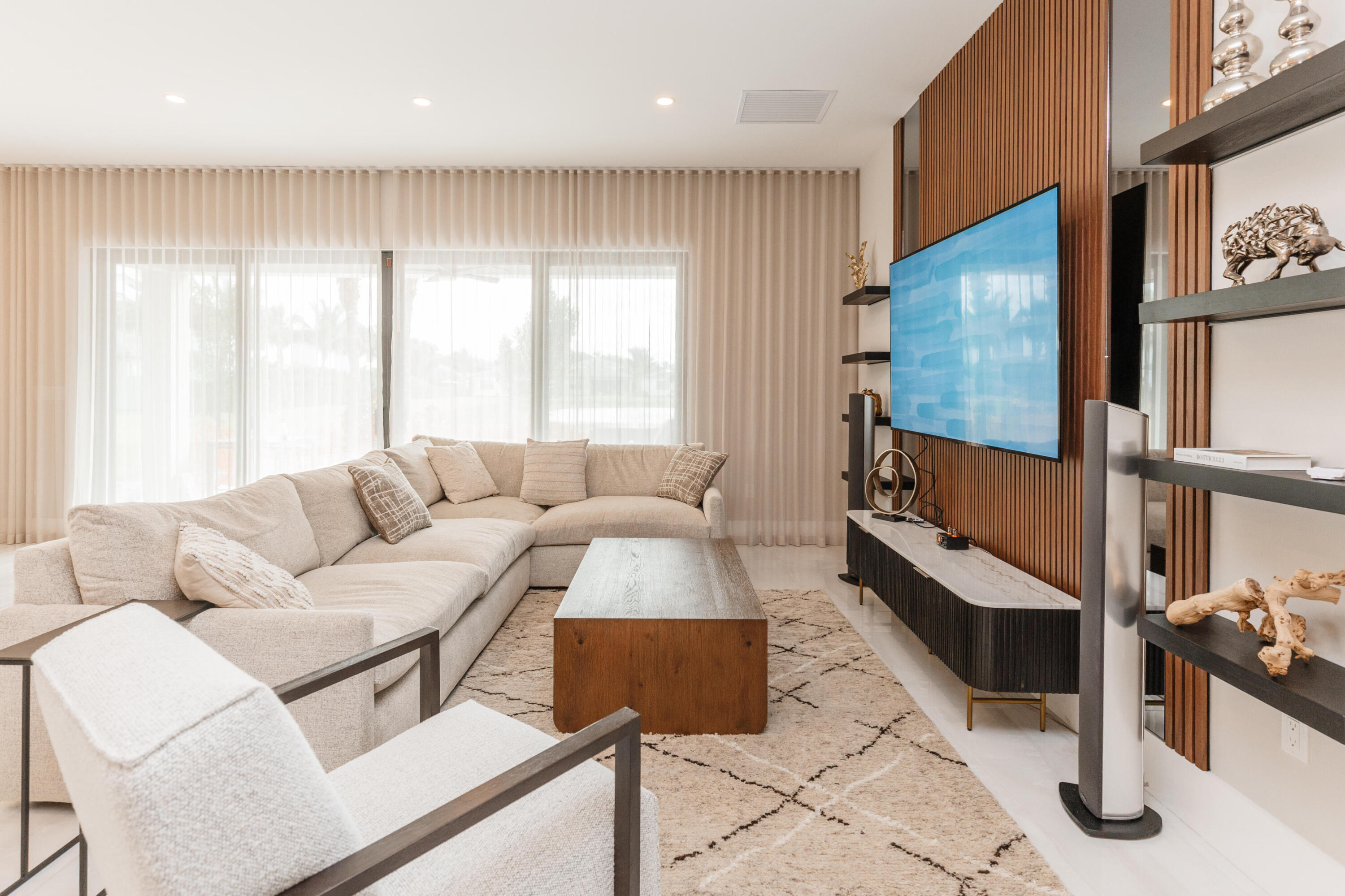 8606 Tower Bridge Court Boca Raton, FL 33496 - Photo 5 of 44 beyc6972ec0a287f7