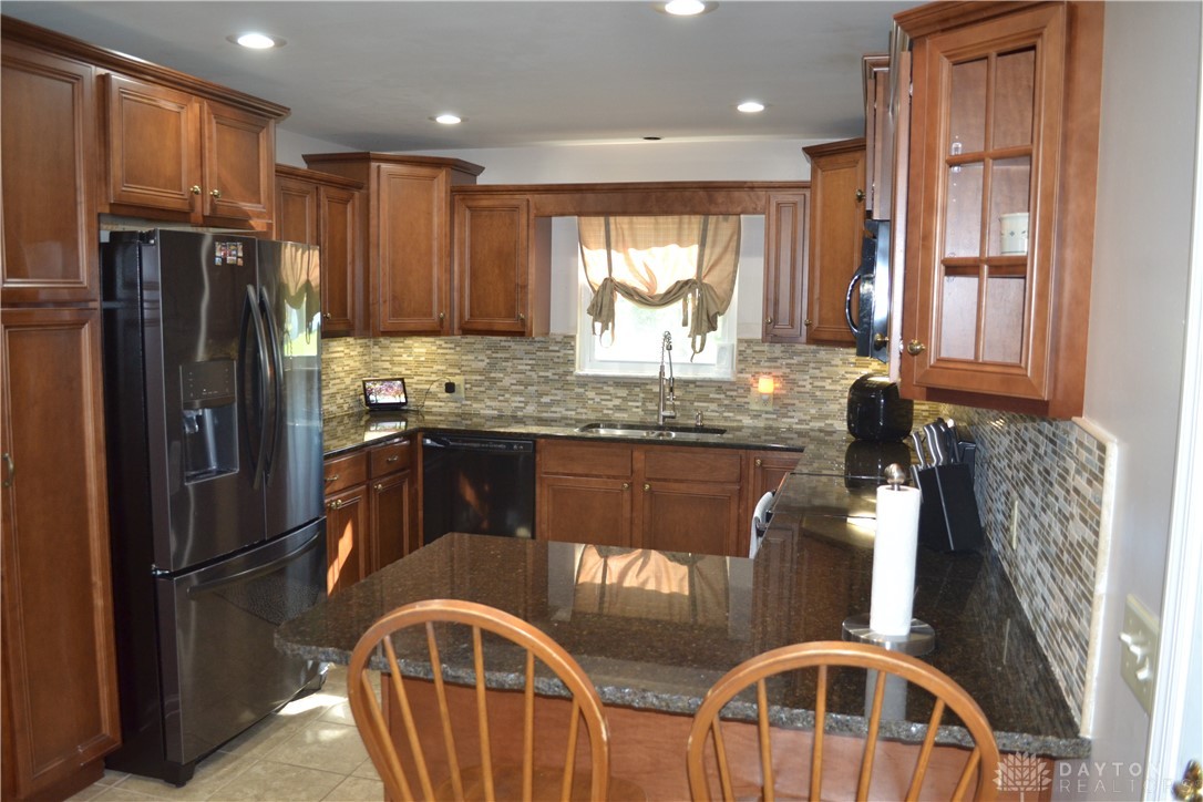 3695 Springboro Road Lebanon, OH 45036 - Photo 12 of 41 Gallery Image 12