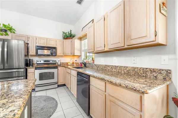 $524,900 | 2134 Kirkland Lake Drive, Auburndale, FL 33823