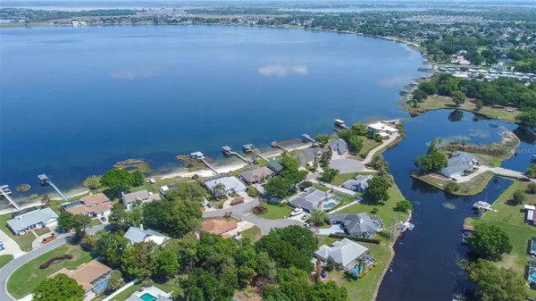 $524,900 | 2134 Kirkland Lake Drive, Auburndale, FL 33823