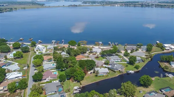 $524,900 | 2134 Kirkland Lake Drive, Auburndale, FL 33823