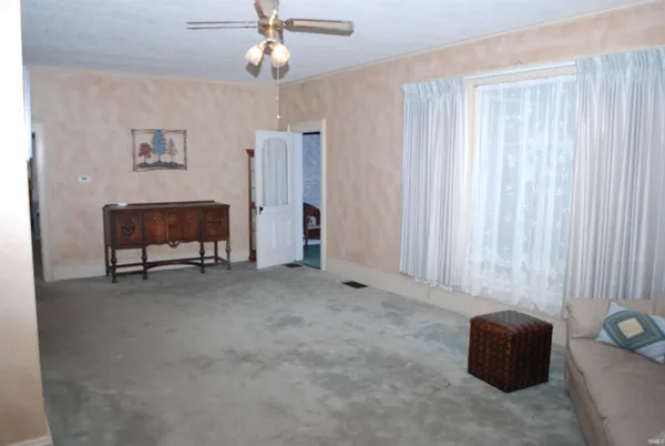 $275,000 | 714 Pennsylvania Avenue, Plymouth, IN 46563