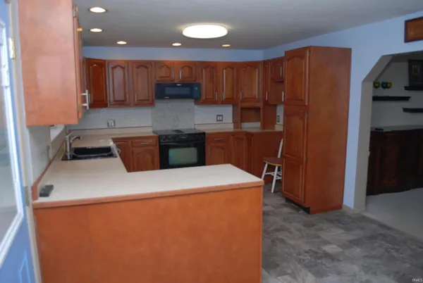 $275,000 | 714 Pennsylvania Avenue, Plymouth, IN 46563