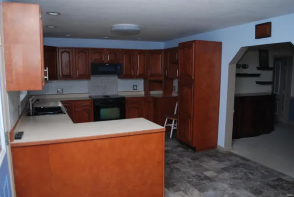 $275,000 | 714 Pennsylvania Avenue, Plymouth, IN 46563