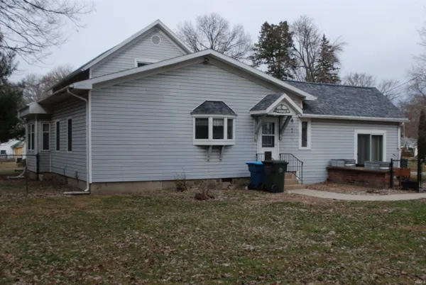 $275,000 | 714 Pennsylvania Avenue, Plymouth, IN 46563