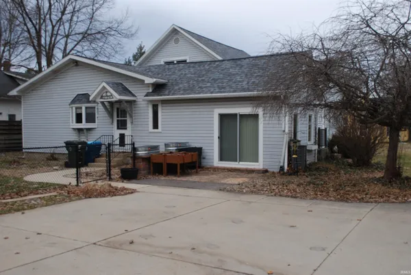 $275,000 | 714 Pennsylvania Avenue, Plymouth, IN 46563