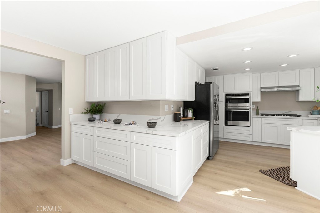 1421 Strattford Street Brea, CA 92821 - Photo 9 of 43