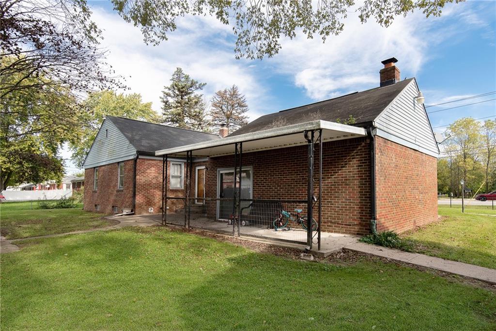 328 North Post Road Indianapolis, IN 46219 - Photo 27 of 33 Gallery Image 27