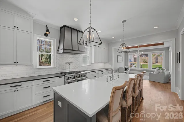 $2,425,000 | 4325 Tangle Drive, Charlotte, NC 28211