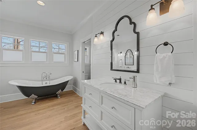 $2,425,000 | 4325 Tangle Drive, Charlotte, NC 28211