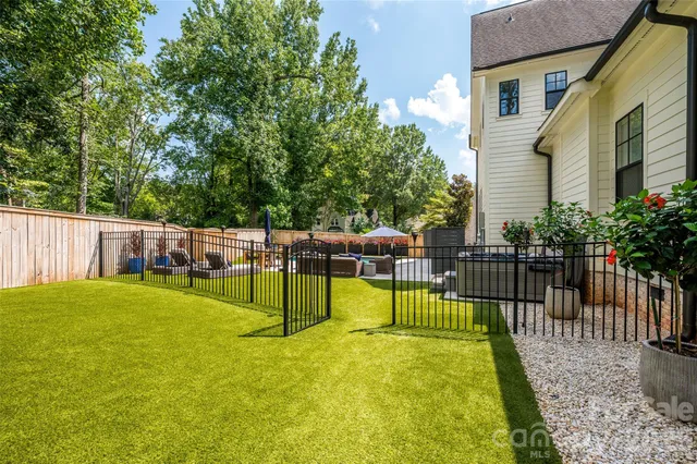 $2,425,000 | 4325 Tangle Drive, Charlotte, NC 28211