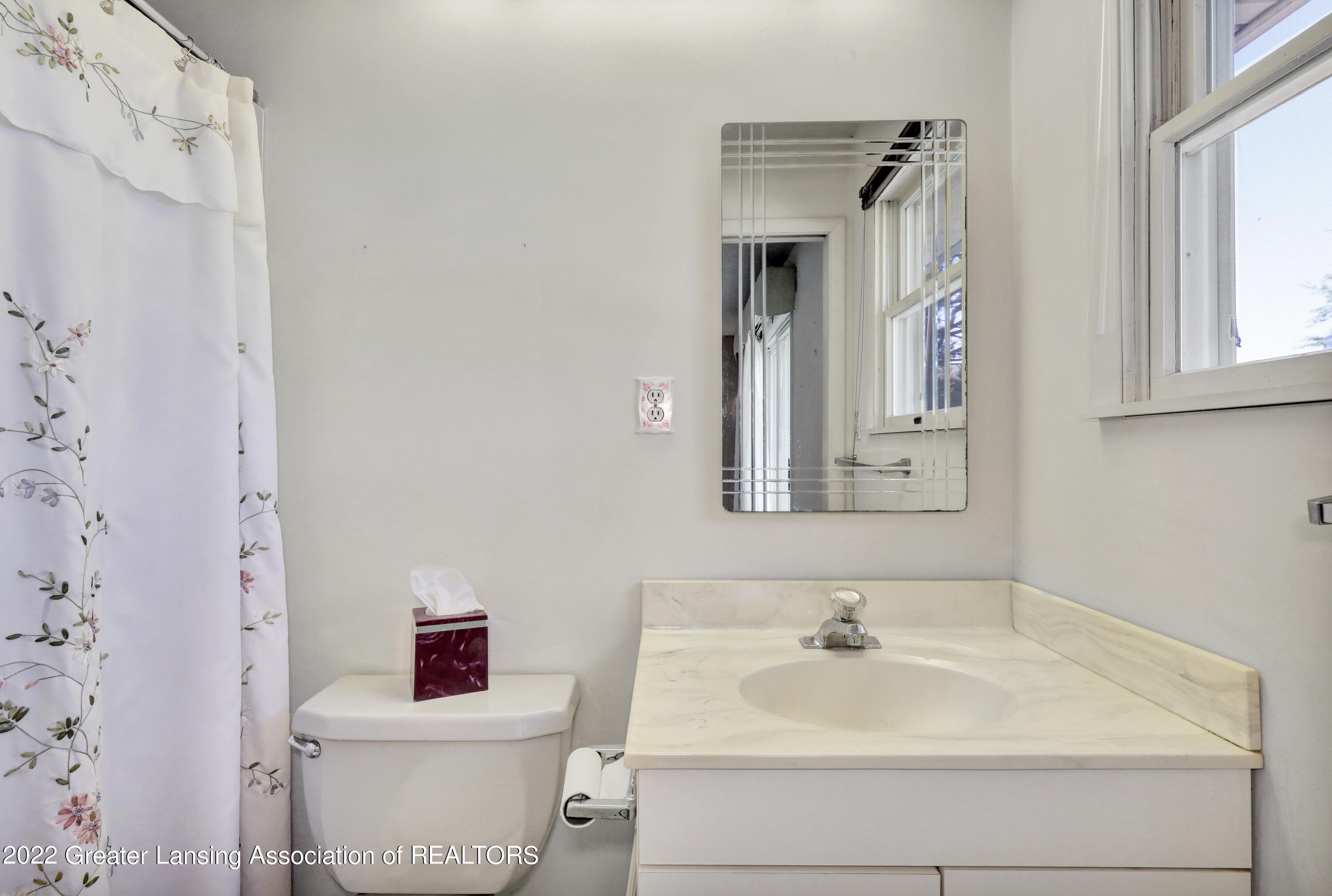7761 Lyons Road Portland, MI 48875 - Photo 19 of 52 9I3A1496