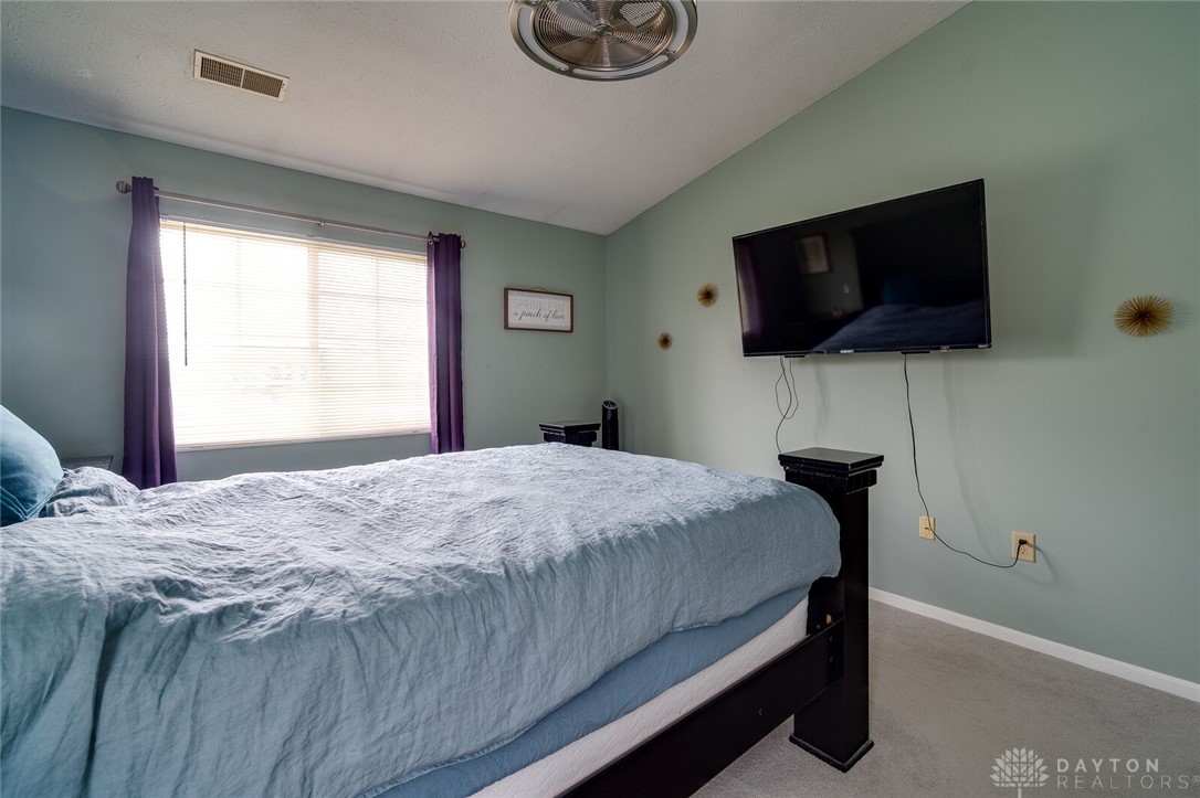 6641 Hedington Square, Unit 7 Centerville, OH 45459 - Photo 11 of 20