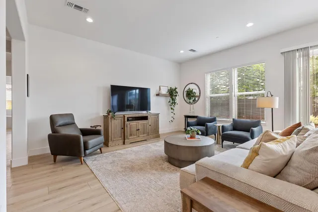 $1,174,900 | 3420 Grove Circle, Loomis, CA 95650