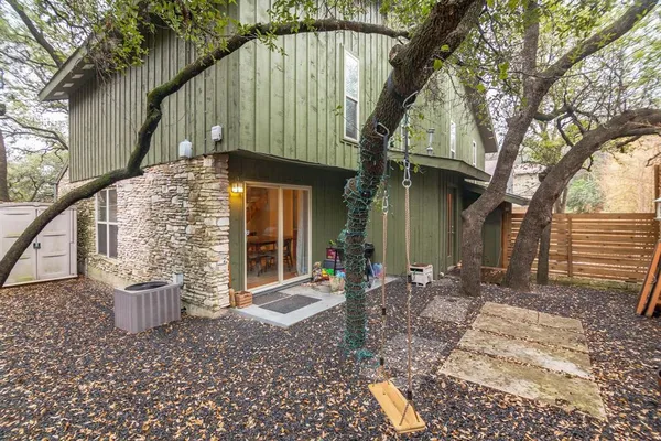 $2,700 | 3214 Clawson Road, Unit B, Austin, TX 78704