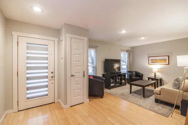 $2,700 | 3214 Clawson Road, Unit B, Austin, TX 78704
