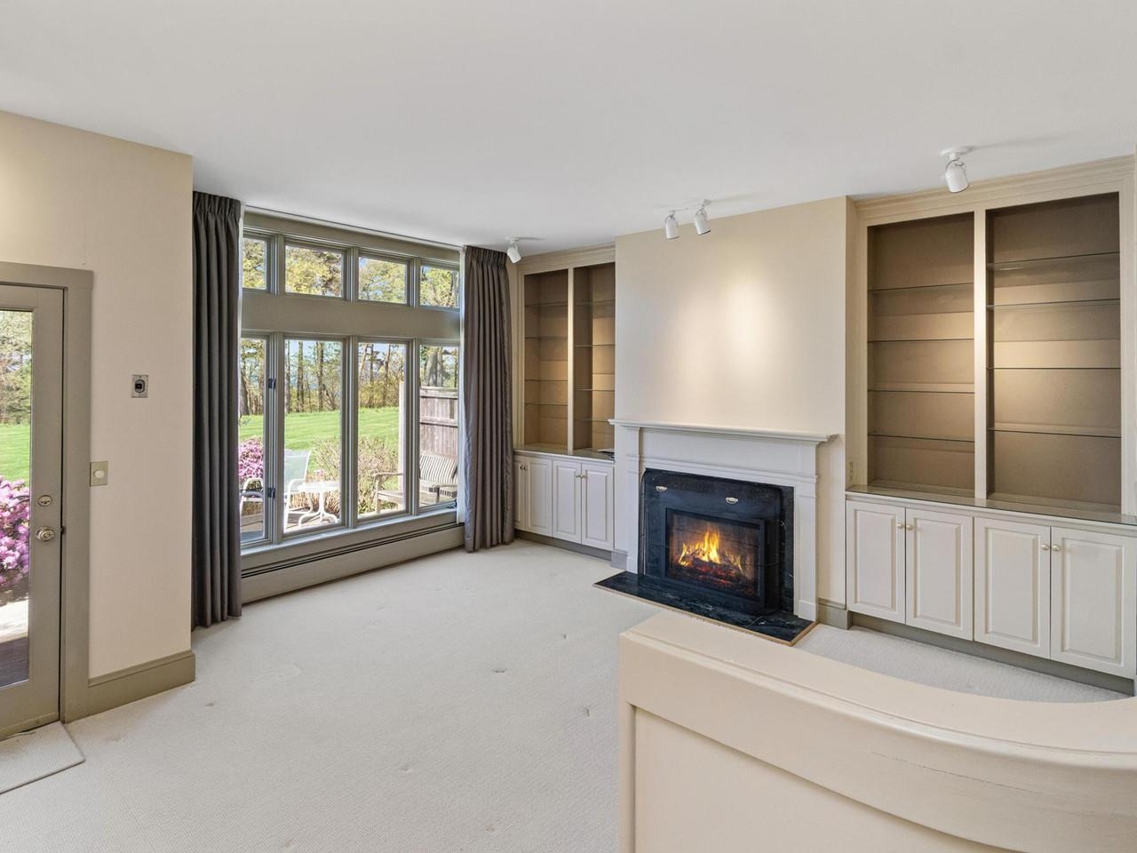 545 South Prospect Street, Unit 10 Burlington, VT 05401 - Photo 8 of 48
