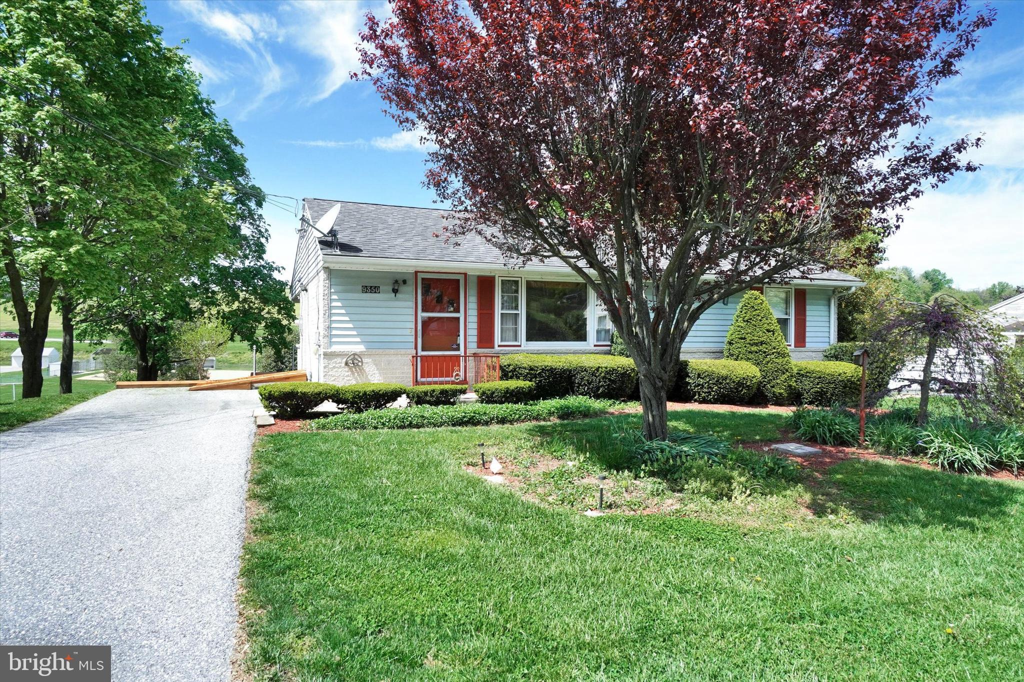 9350 East Springfield Road Seven Valleys, PA 17360 - Photo 2 of 18