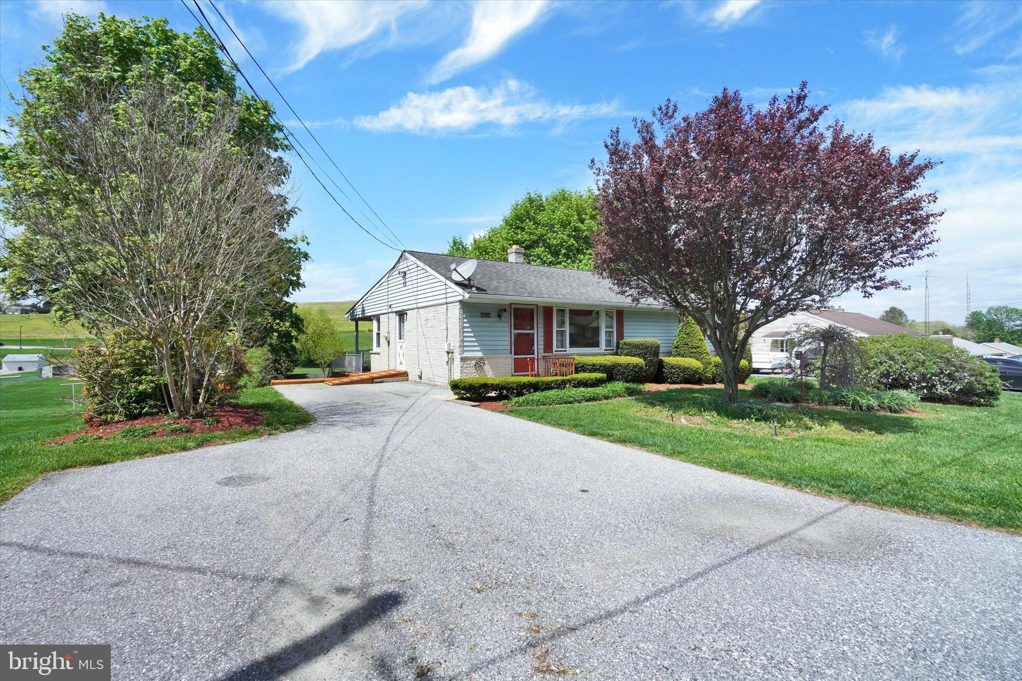 9350 East Springfield Road Seven Valleys, PA 17360 - Photo 3 of 18