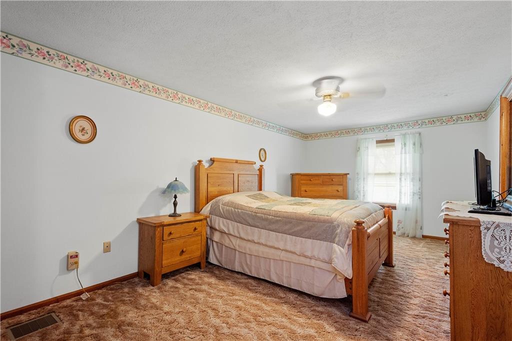 297 Alamae Lakes Road Washington, PA 15301 - Photo 20 of 43 Gallery Image 20