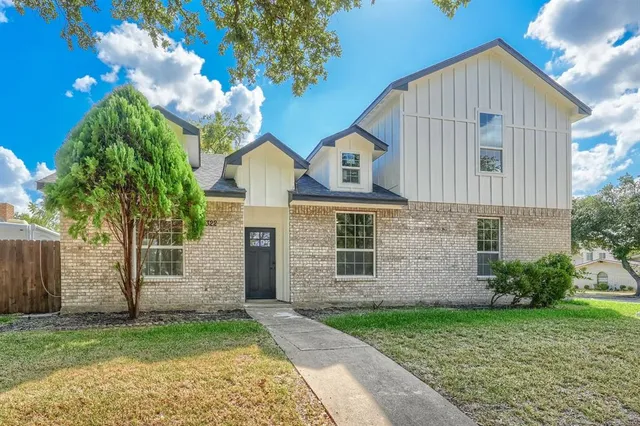 $475,000 | 3322 Collins Boulevard, Garland, TX 75044