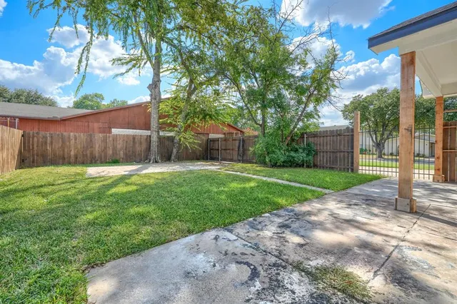 $475,000 | 3322 Collins Boulevard, Garland, TX 75044