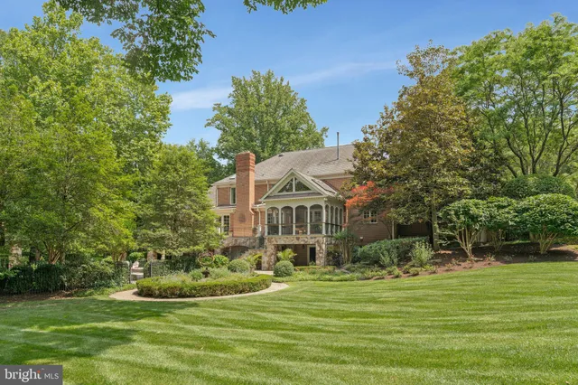 $4,400,000 | 8014 Greenwich Woods Drive, McLean, VA 22102