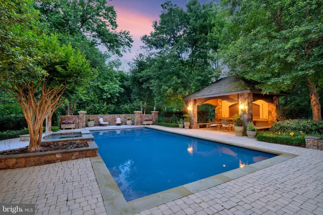 $4,400,000 | 8014 Greenwich Woods Drive, McLean, VA 22102