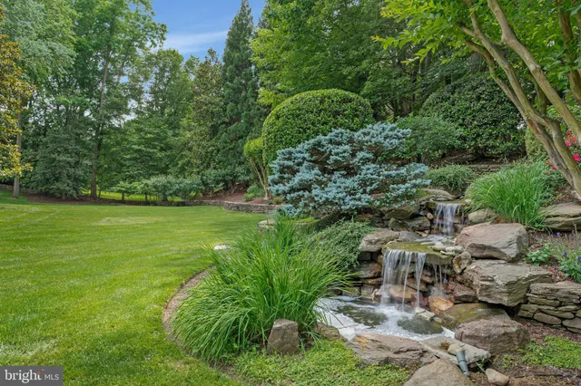 $4,400,000 | 8014 Greenwich Woods Drive, McLean, VA 22102