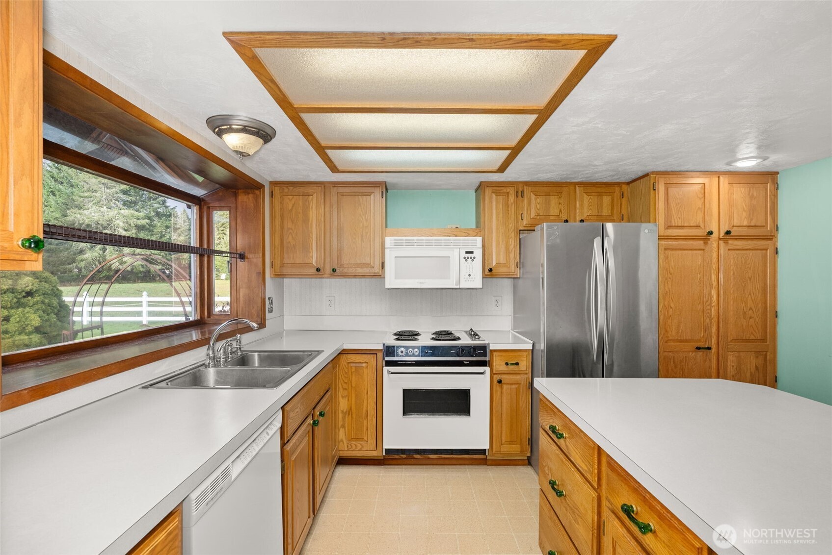 141 East Deer Creek Road Shelton, WA 98584 - Photo 14 of 40