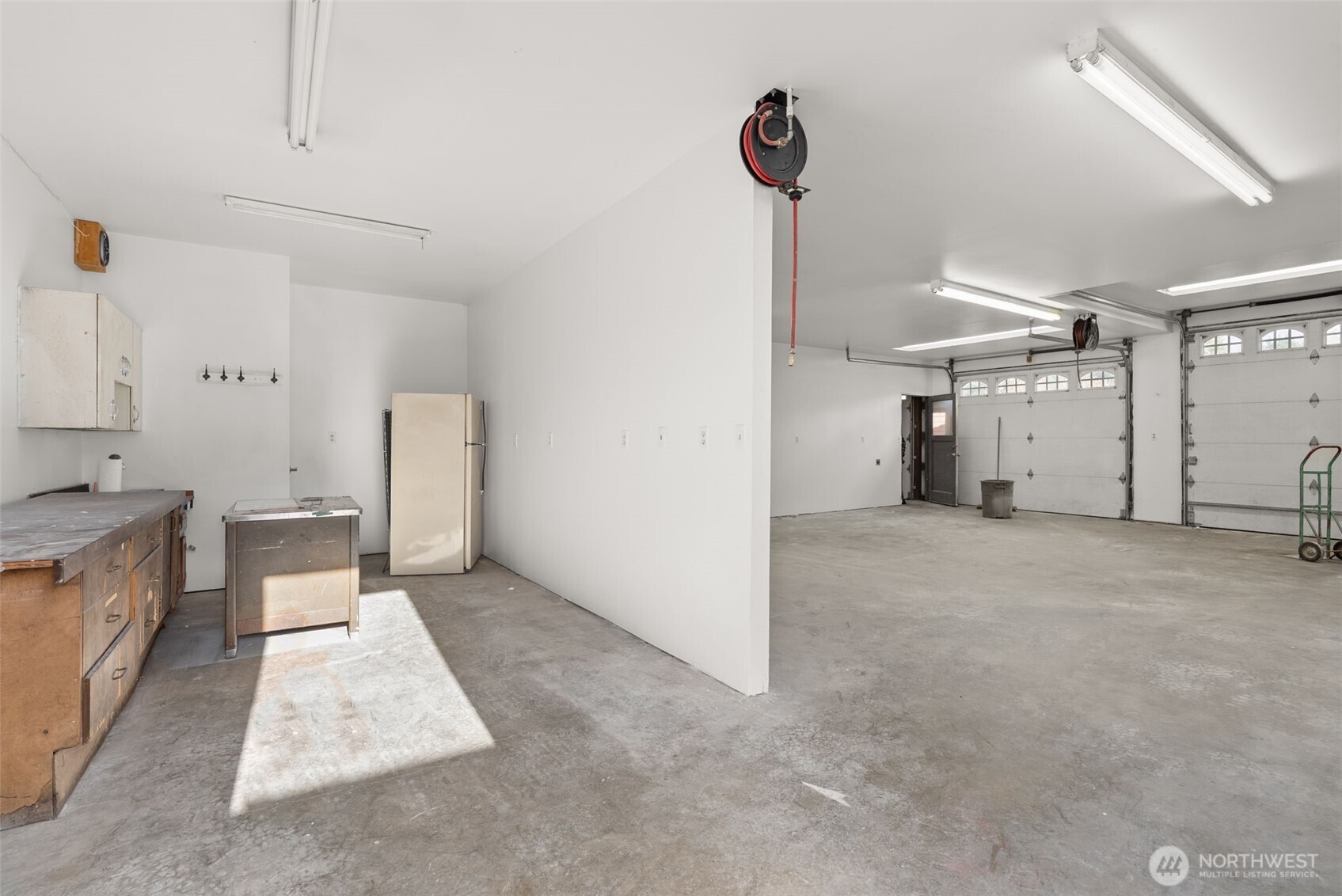 141 East Deer Creek Road Shelton, WA 98584 - Photo 30 of 40 a view of a kitchen with a sink and dishwasher
