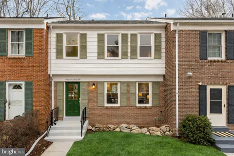 $675,000 | 9532 Burdett Road, Burke, VA 22015