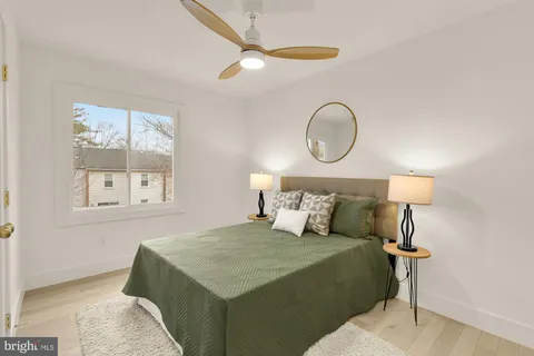 $675,000 | 9532 Burdett Road, Burke, VA 22015