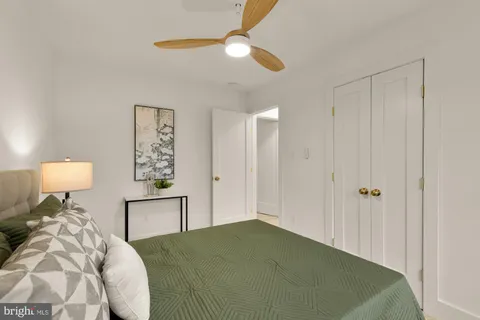 $675,000 | 9532 Burdett Road, Burke, VA 22015