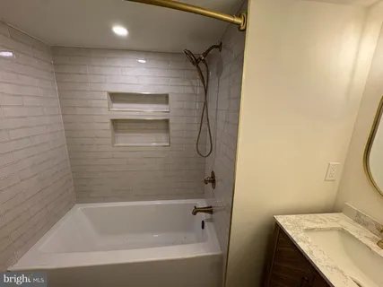 $675,000 | 9532 Burdett Road, Burke, VA 22015