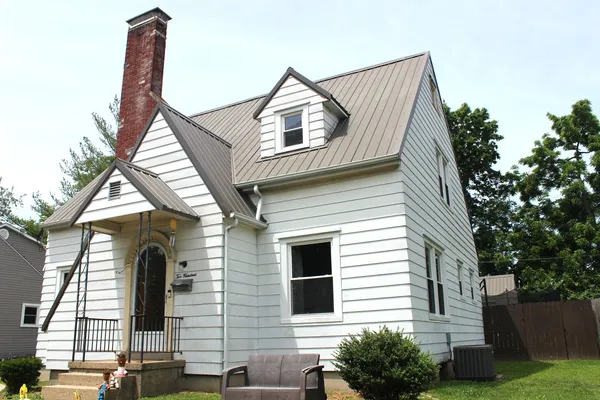 $150,000 | 200 East Bennett Street, Salem, IL 62881