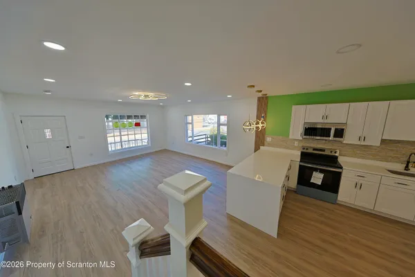 $295,000 | 318 West Main Street, Plymouth, PA 18651