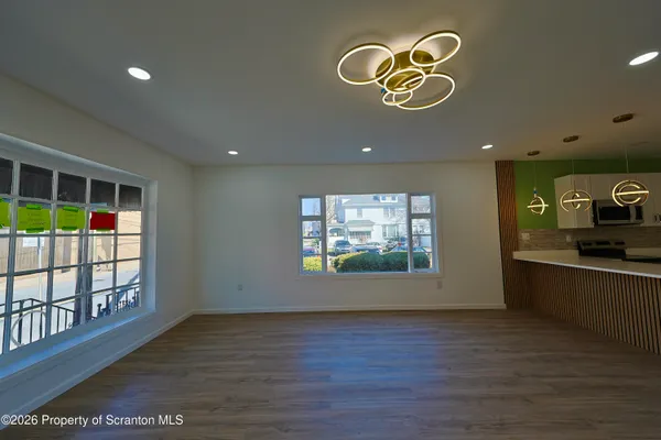 $295,000 | 318 West Main Street, Plymouth, PA 18651