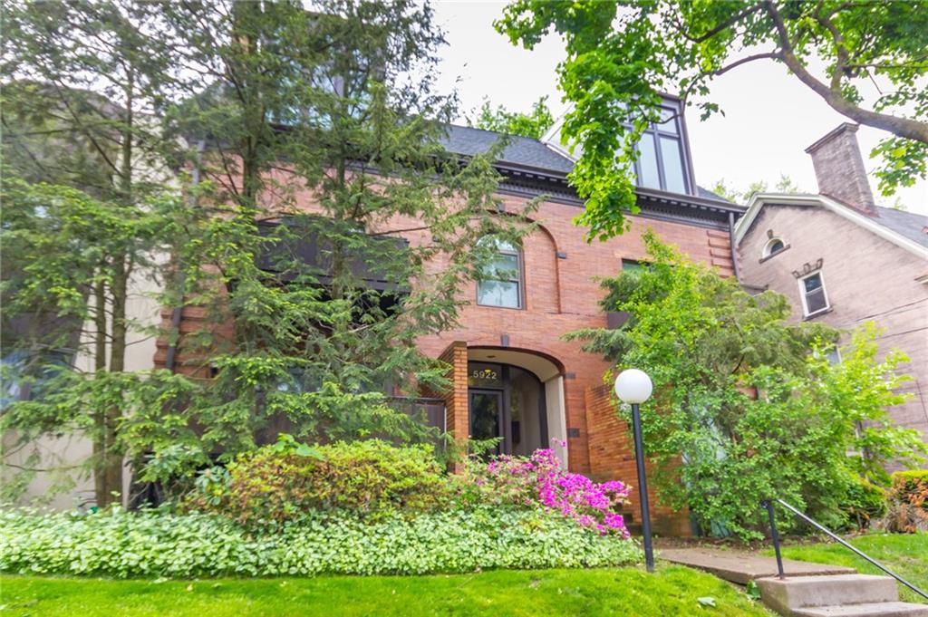 5922 Howe Street, Unit 304 Pittsburgh, PA 15232 - Photo 1 of 22 Gallery Image 1