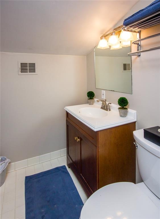 5922 Howe Street, Unit 304 Pittsburgh, PA 15232 - Photo 13 of 22 Gallery Image 13