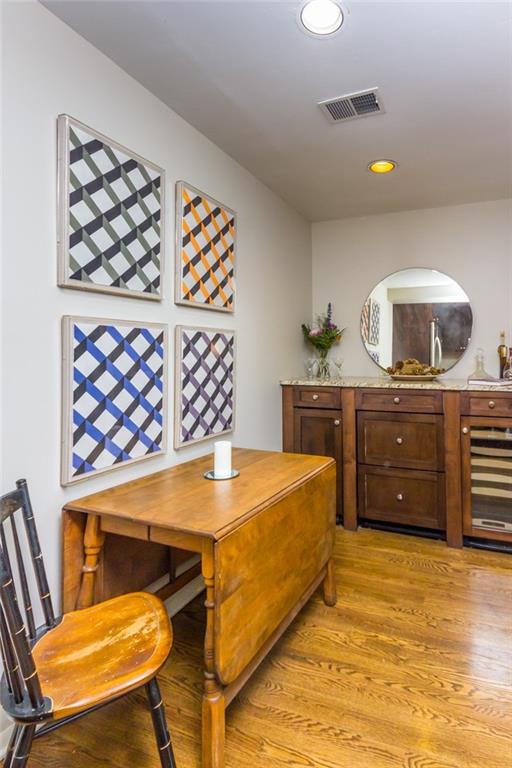 5922 Howe Street, Unit 304 Pittsburgh, PA 15232 - Photo 9 of 22 Gallery Image 9